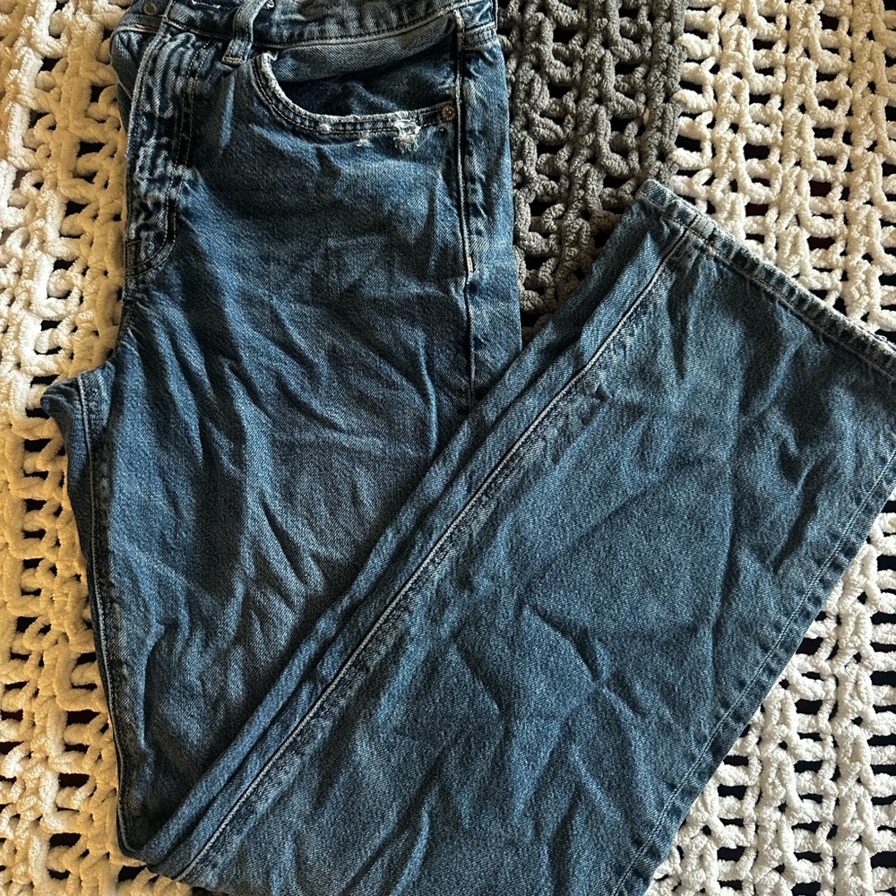 Classic American Eagle Blue Denim Jeans